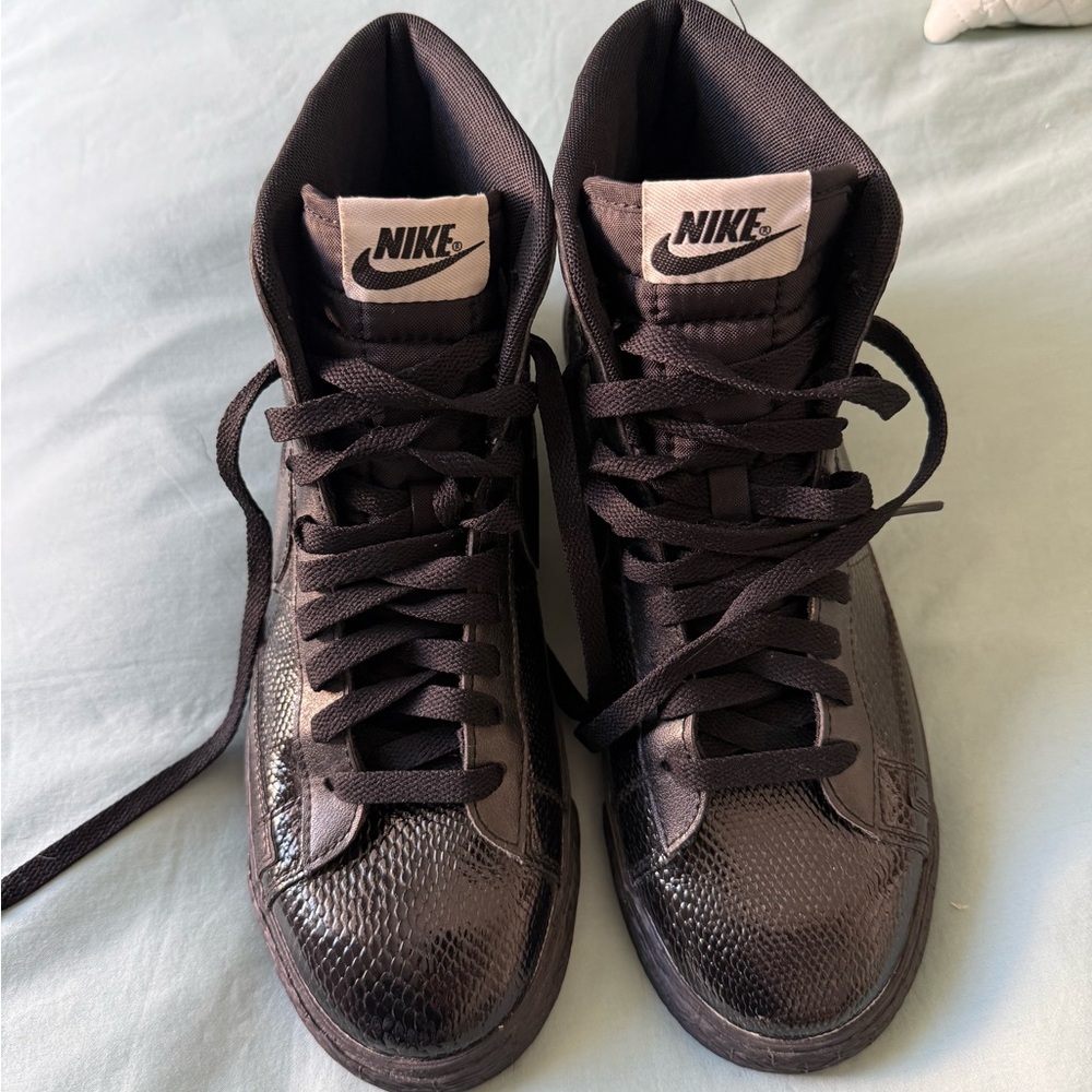 Nike Black Textured High-Tops